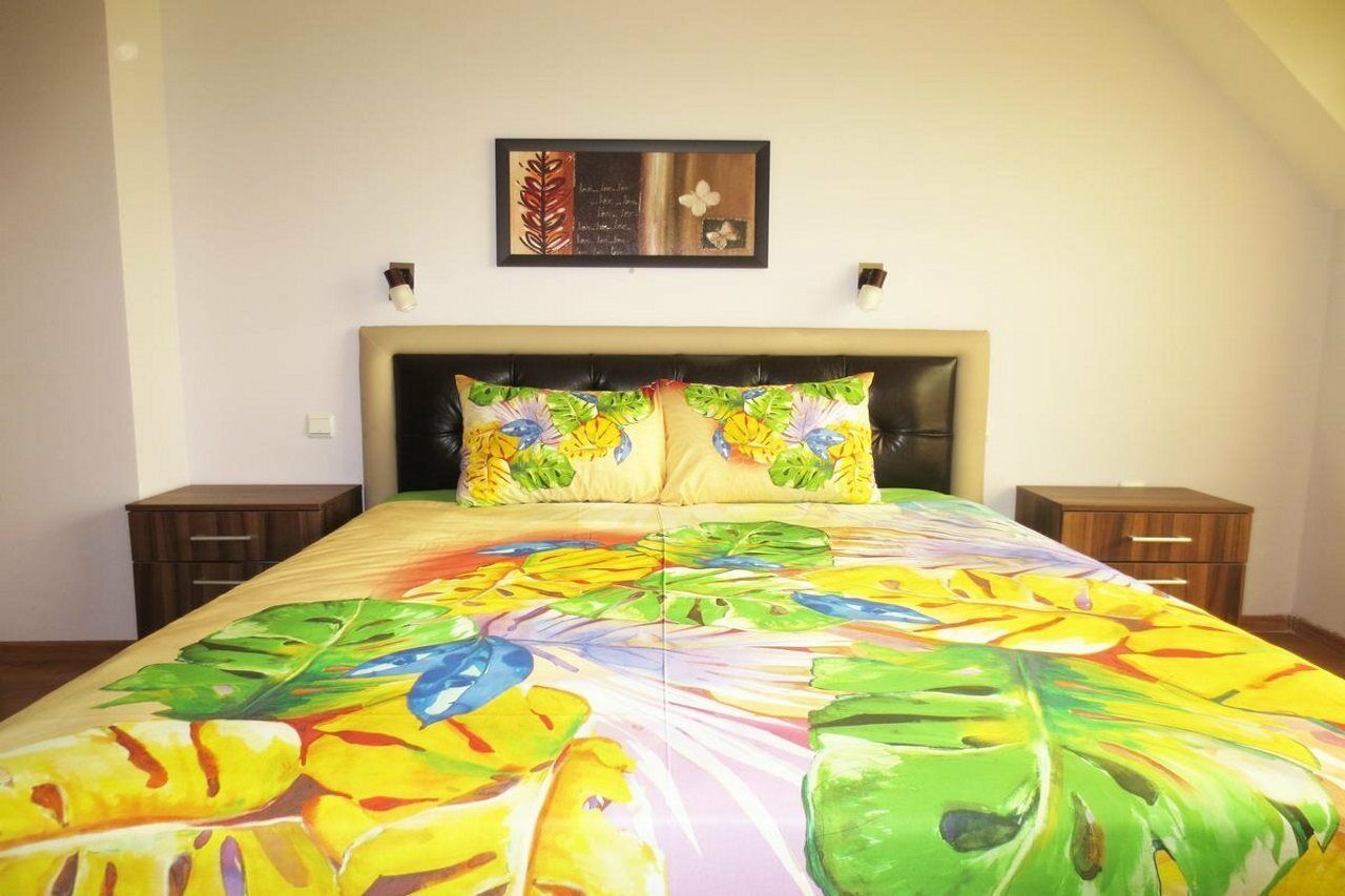 Fantasy Apartments Варна Екстериор снимка